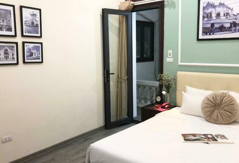 اتاق لوکس, Hanoi Elpis