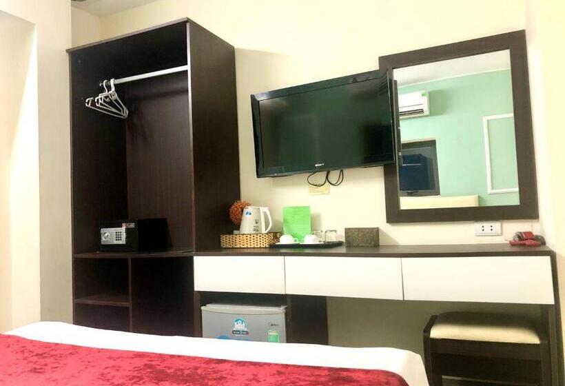 Standard room with outdoor bath, Hanoi Elpis