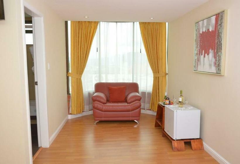 Standard Szoba, Kuna