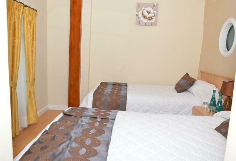 Négyágyas Standard Szoba, Kuna