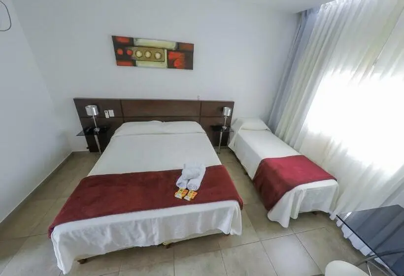 3 Bett Premium Zimmer, Oaky