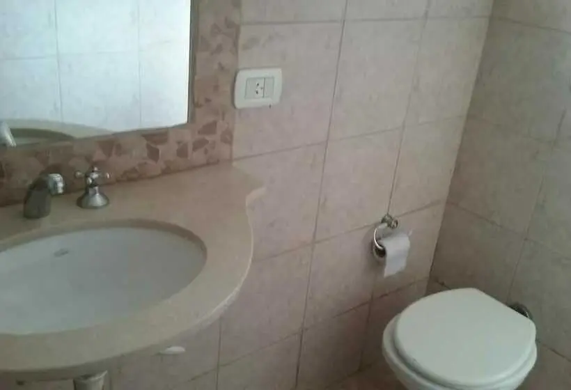 4 Bett Standardzimmer, Queguay
