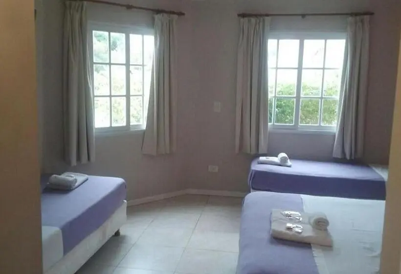4 Bett Standardzimmer, Queguay
