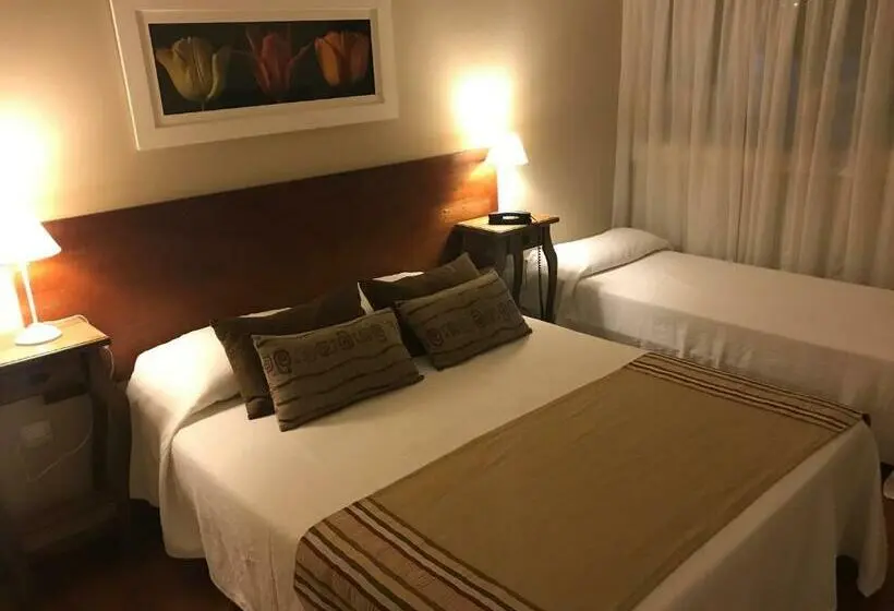 Standard Kolmen Hengen Huone, Rio