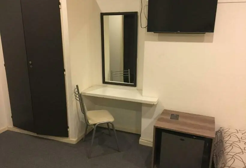 Standard Neljän Hengen Huone, Roma De Tandil
