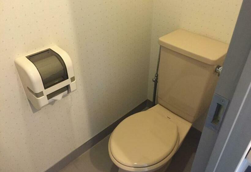 バス共有のスタンダードルーム, Ryuo Park