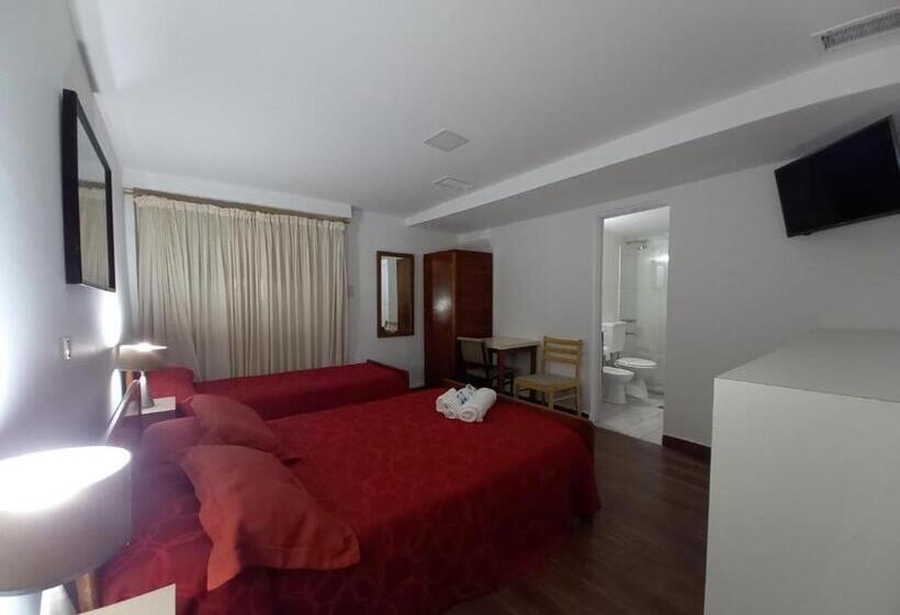 اتاق استاندارد سه نفره, San Carlos