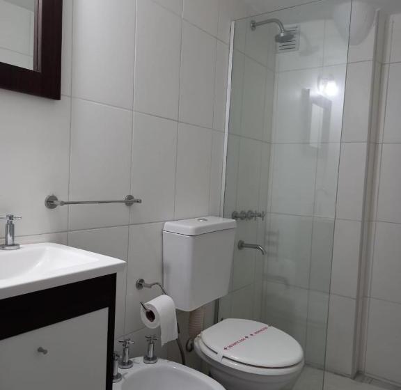 اتاق استاندارد چهار تخته, San Carlos