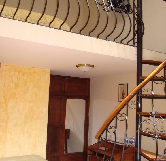 スタンダードトリプルルーム, San Francisco De Quito