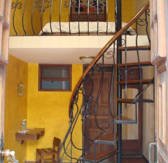 スタンダードルーム, San Francisco De Quito