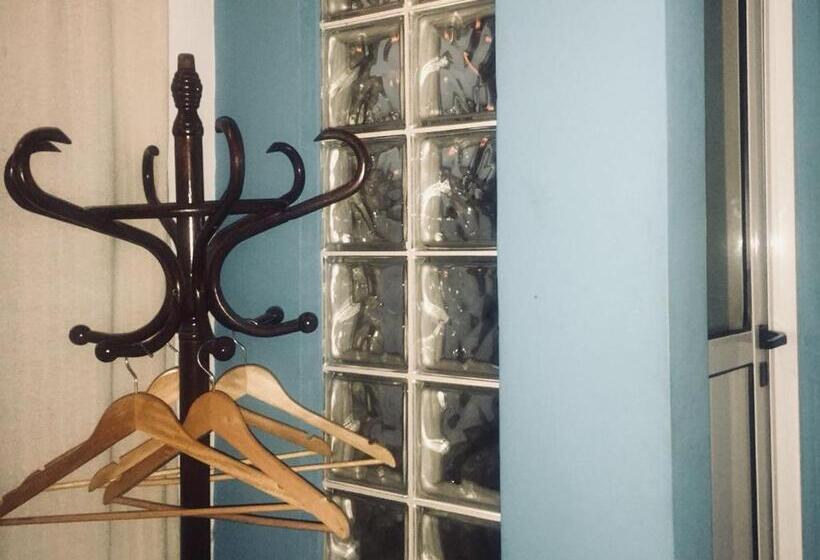 اتاق استاندارد یک نفره, Lgy Bed & Breakfast Only Men