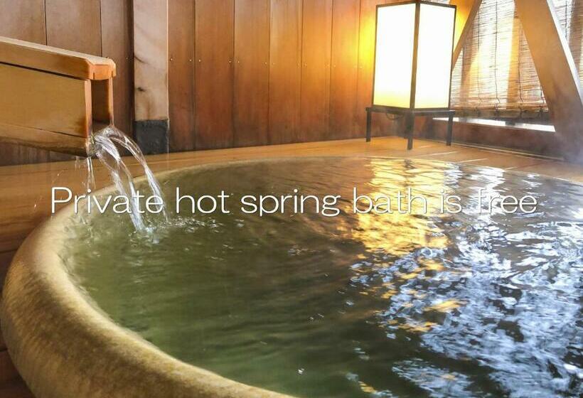 Camera Standard Bagno Condiviso, Shojuen