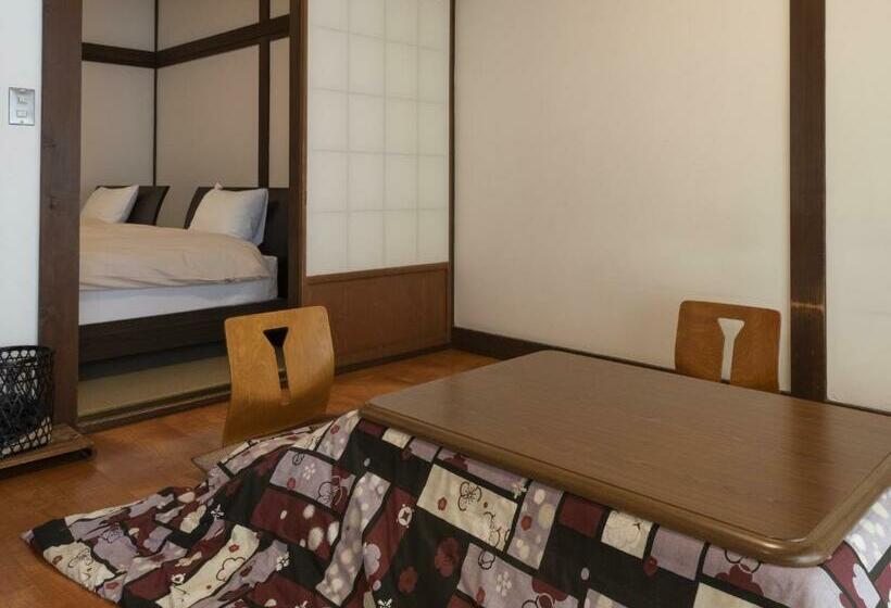 Camera Superiore, Shojuen