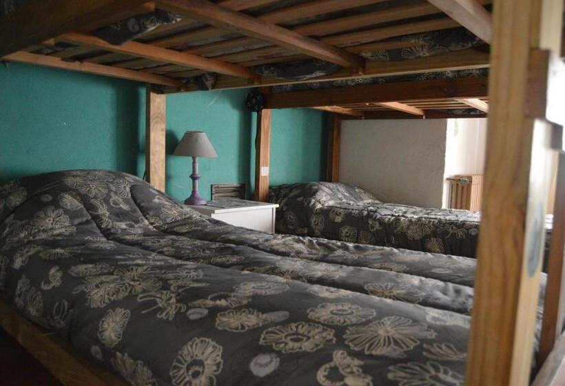 패밀리 룸, Zeppelin Art Hostel