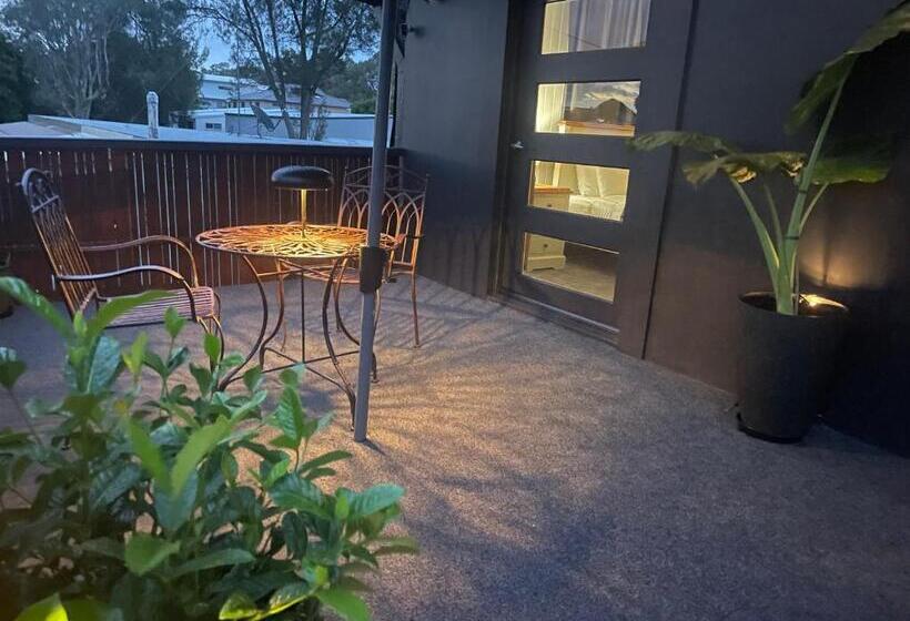 اتاق استاندارد با تراس, Cypress Bnb