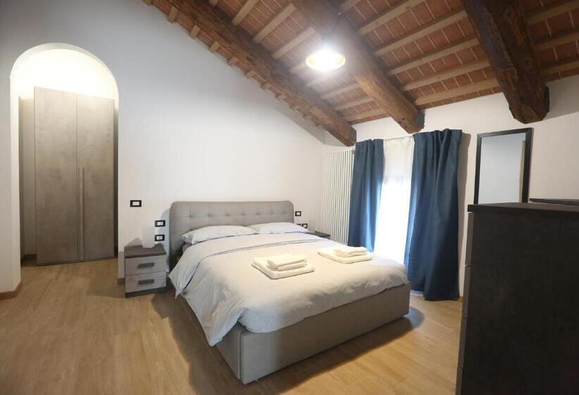 شقة غرفة واحدة, Residence Superstar