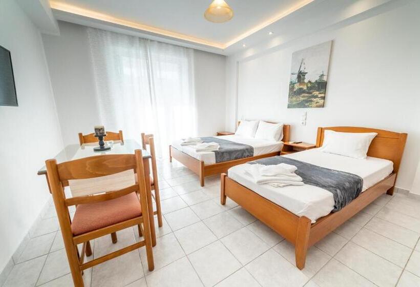 バルコニー付きスタンダードステューディオ, Azzurro