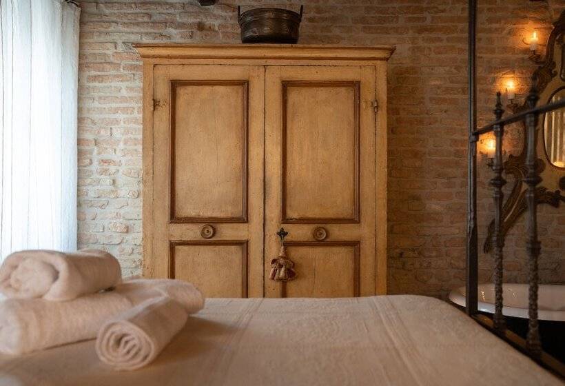 سوییت سوپریور, Casaforte La Bastide