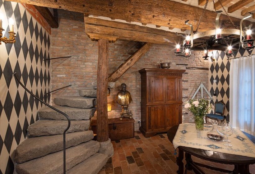 سوئیت پرزیدنت, Casaforte La Bastide