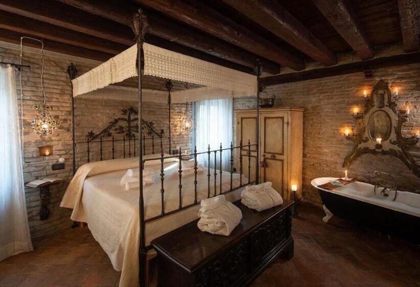 سوییت سوپریور, Casaforte La Bastide