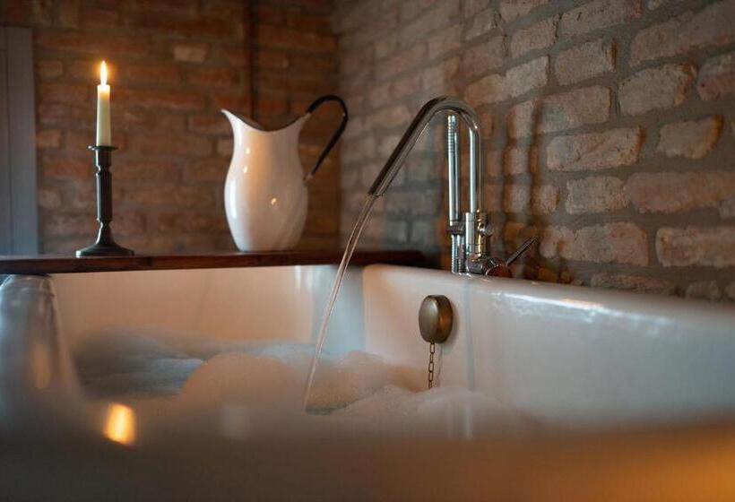 سوییت, Casaforte La Bastide