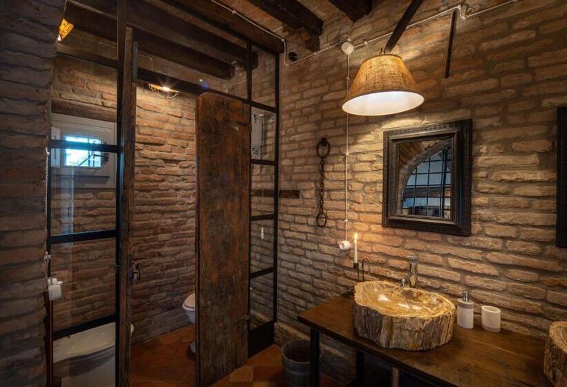 سوییت سوپریور, Casaforte La Bastide