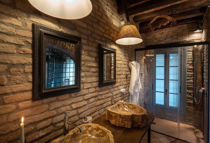 سوییت سوپریور, Casaforte La Bastide