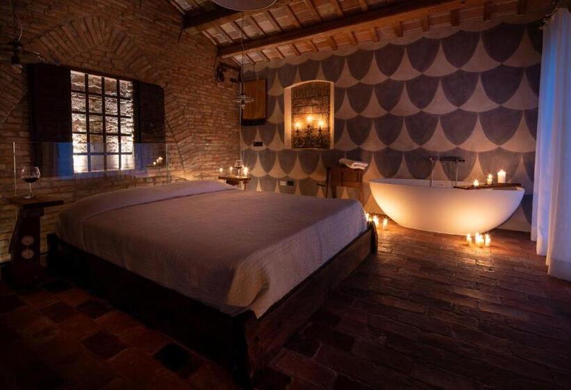 سوئیت پرزیدنت, Casaforte La Bastide