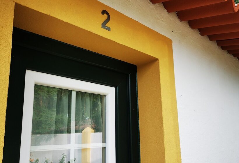 استودیوی استاندارد, Quinta Do Louredo   évora