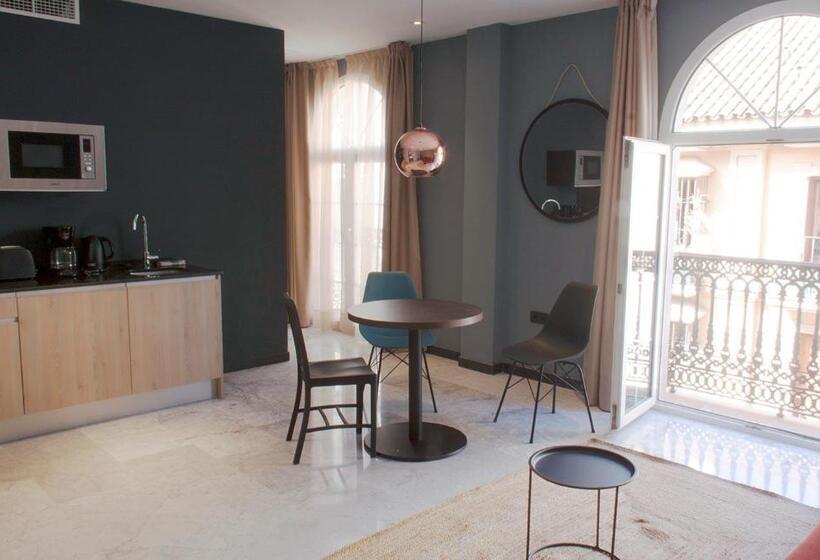 استودیو استاندارد با بالکن, Apartamentos Nono By Charming Stay