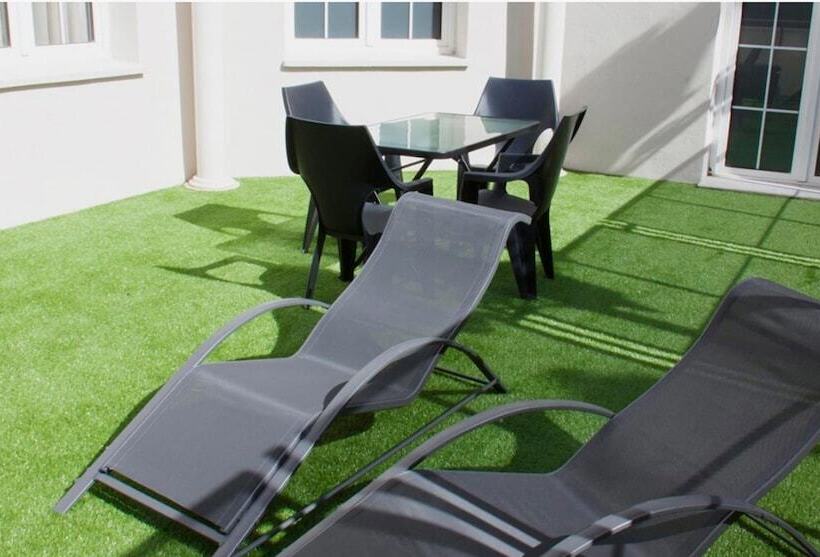 آپارتمان 1 خوابه با تراس, Apartamentos Nono By Charming Stay