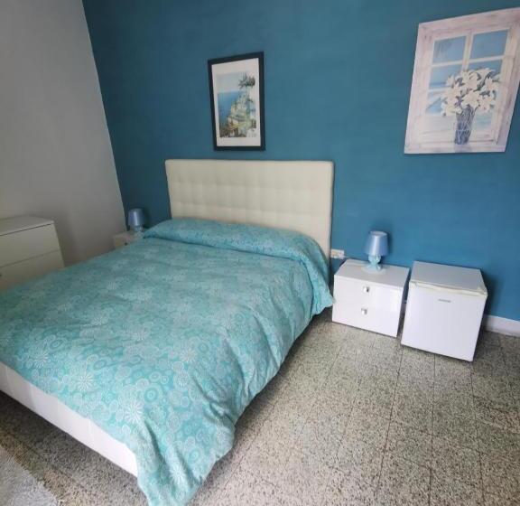 غرفة قياسية مطلّة علي الحديقة, Palazzo Della Marra