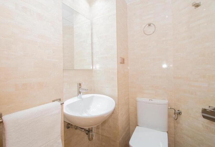 إستوديو قياسى, Viveros Apartments