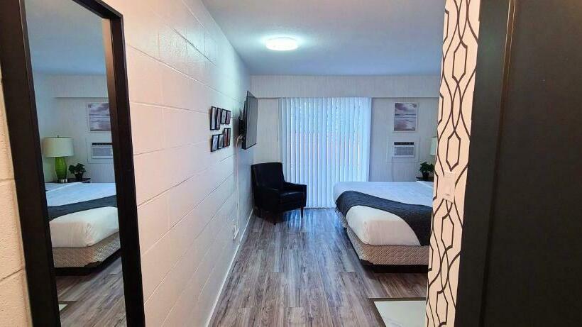 キングサイドベッドのスタンダードワンルーム, The Spot