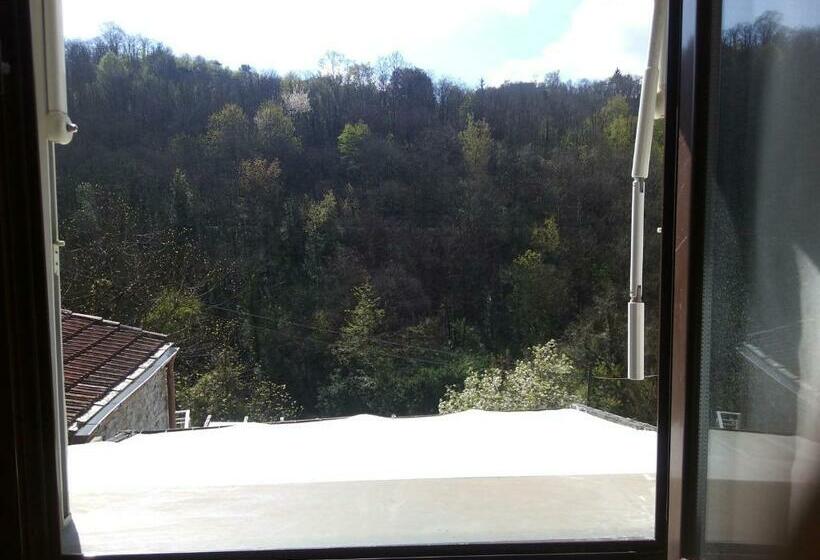 기본룸, Agriturismo Locanda Del Papa