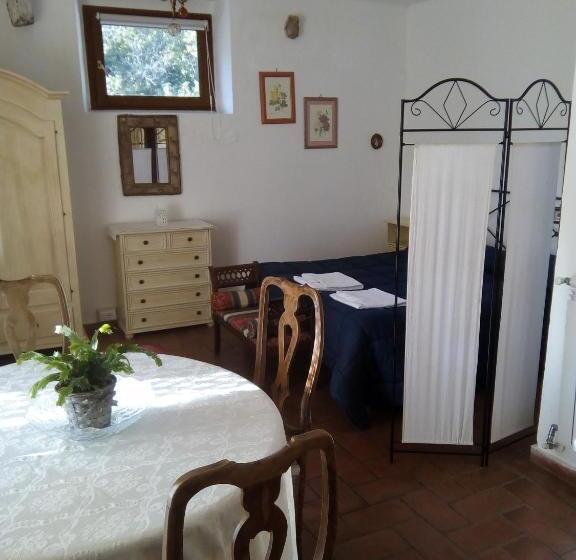 베이직 3인 룸, Agriturismo Locanda Del Papa