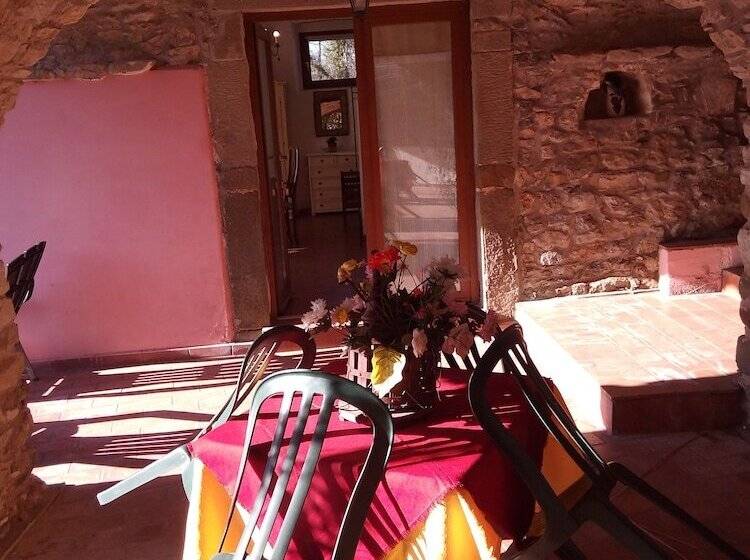 스탠다드 룸, Agriturismo Locanda Del Papa