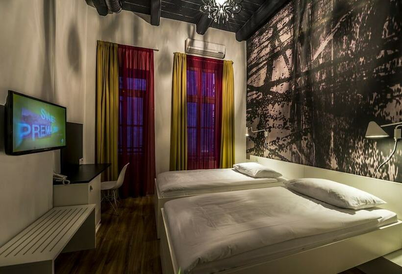 اتاق استاندارد, Art Hotel Like