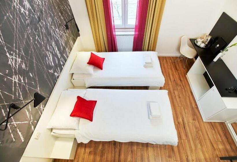 غرفة قياسية, Art Hotel Like