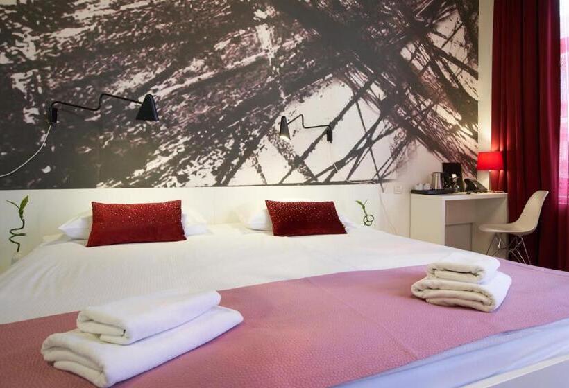 غرفة ديلوكس مطلة على المدينة, Art Hotel Like