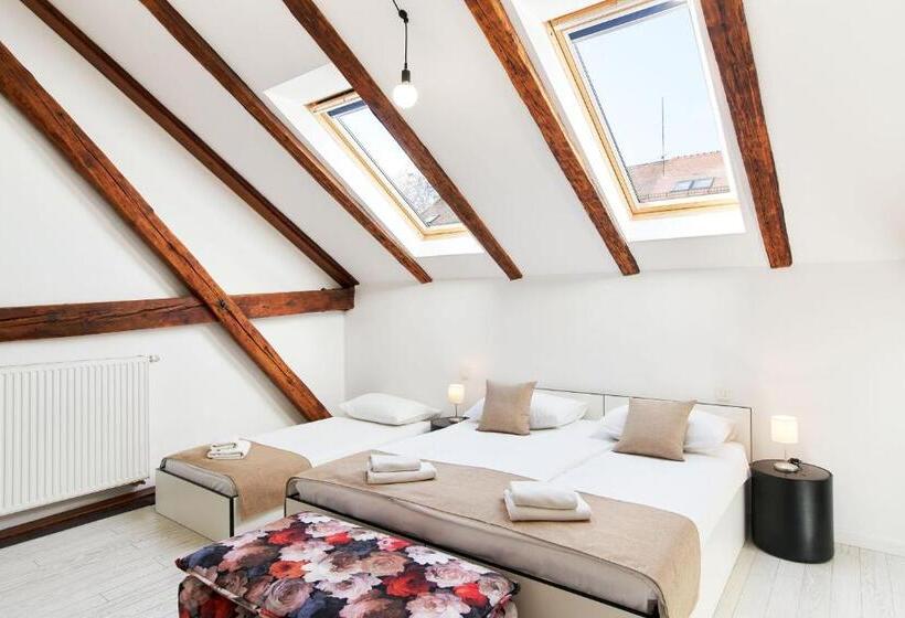 اتاق استاندارد چهار تخته, Art Hotel Like