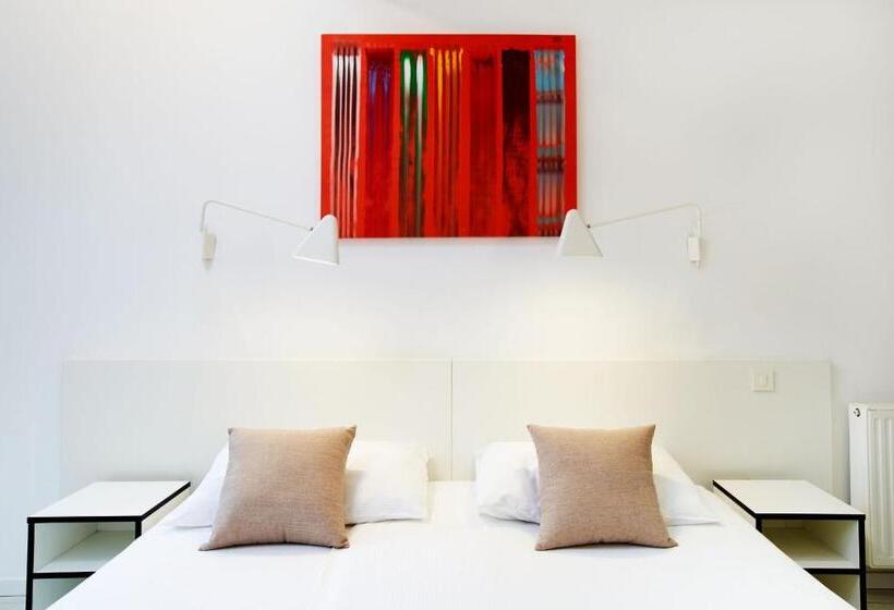 غرفة كومفورت, Art Hotel Like