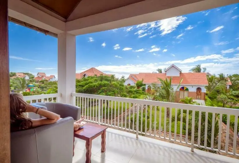 اتاق استاندارد با چشم‌انداز باغ, Azao Resort & Spa