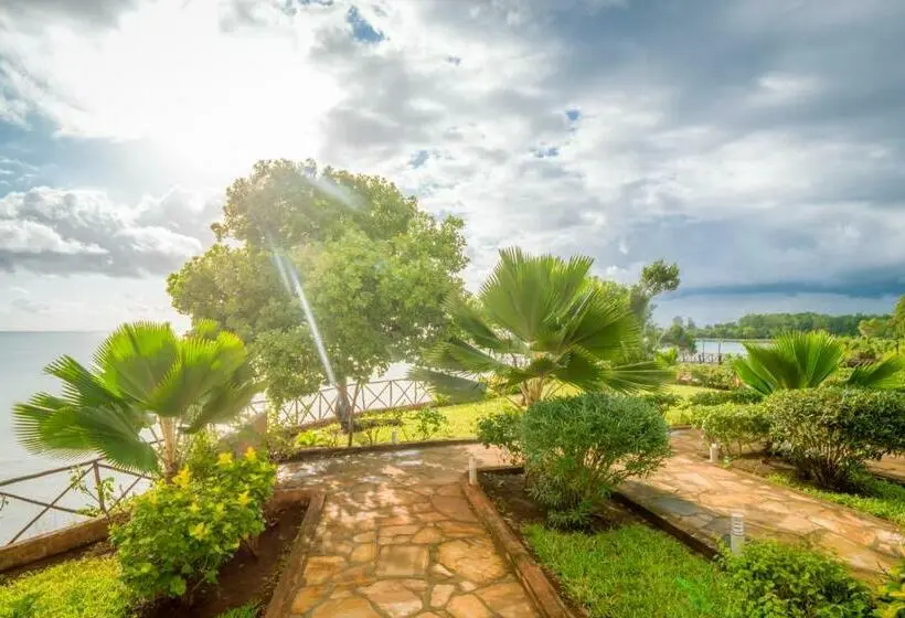 اتاق لوکس با چشم‌انداز دریا, Azao Resort & Spa