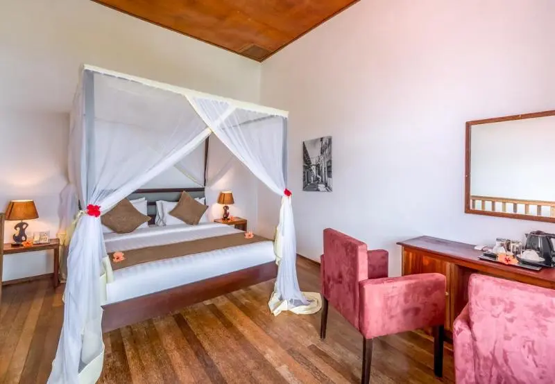 اتاق لوکس با چشم‌انداز دریا, Azao Resort & Spa