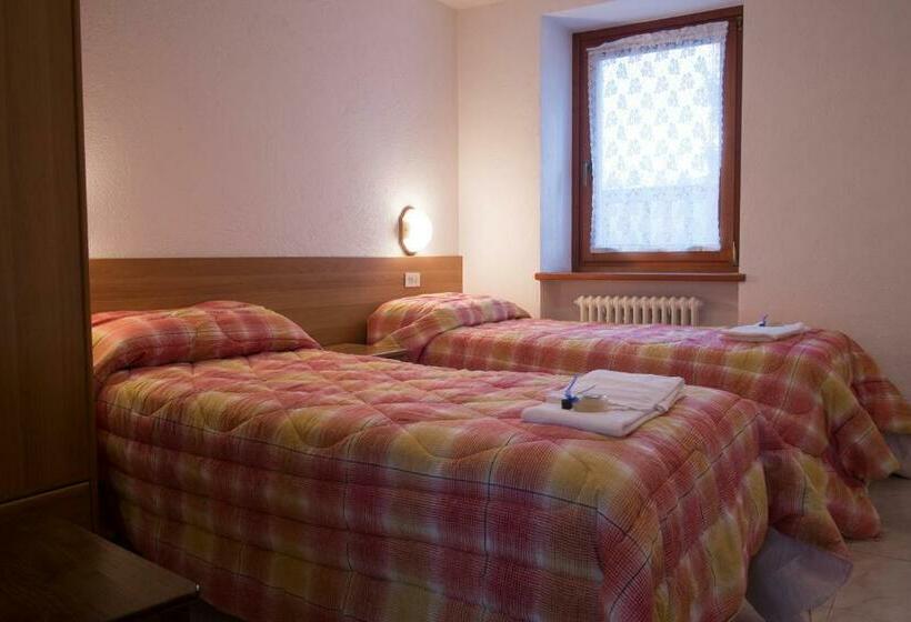 Номер Стандарт Вид на Горы, Le Vieux Noyer   Appartamenti Al Verde Villaggio Di Rumiod