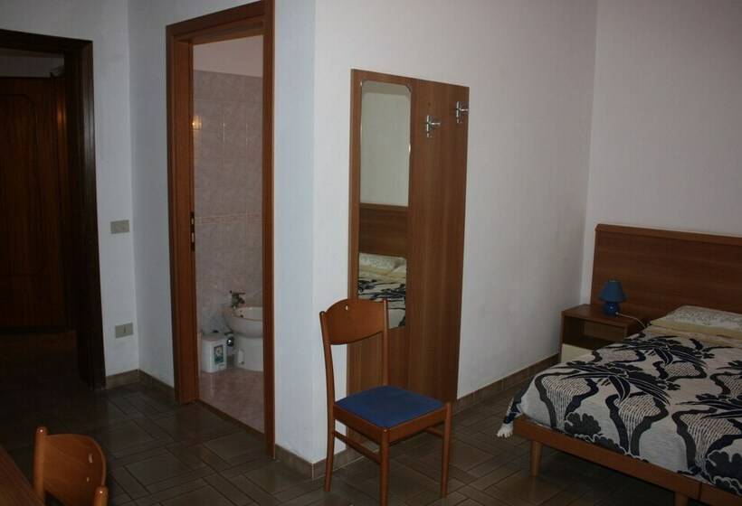 اتاق استاندارد, Bed & Breakfast Spinnaker