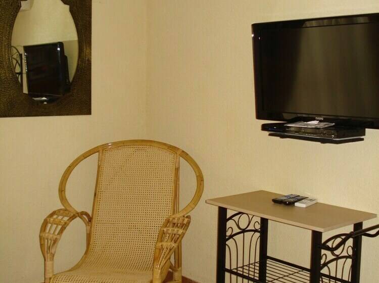 Апартаменты 1 Спальня Вид на Море, Chez Pepe