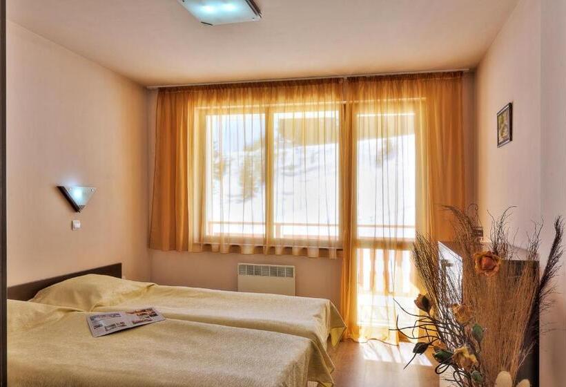 شقة غرفتين, Forest Nook Apart