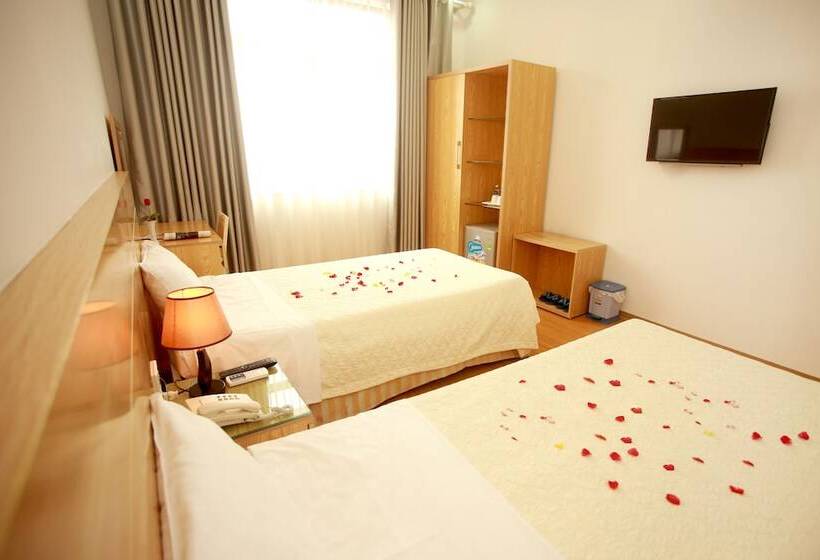 חדר סופריור, Hacinco